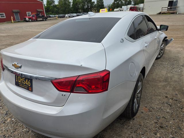 2017 Chevrolet Impala photo 3 of 4