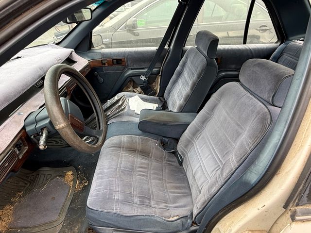 1990 CHEVROLET Lumina photo 11 of 12