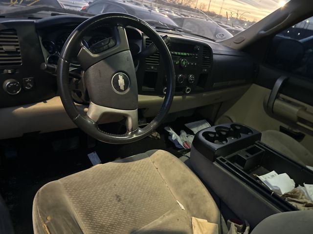 2008 CHEVROLET Silverado photo 5 of 7