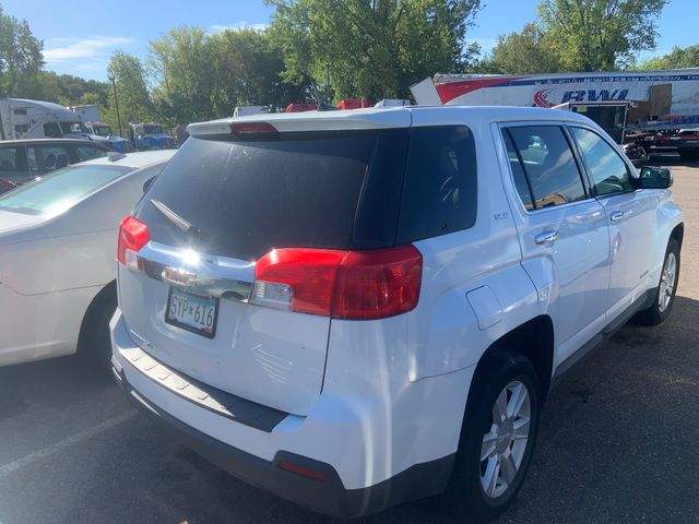 2013 GMC Terrain photo 4 of 7