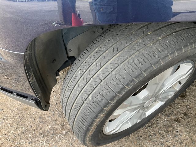 2017 GMC Terrain photo 9 of 13