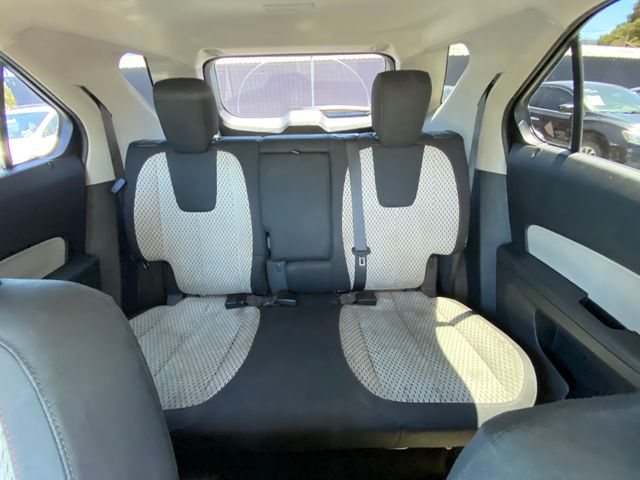 2013 CHEVROLET Equinox photo 19 of 20