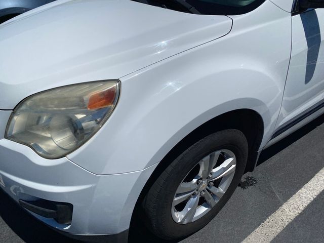 2013 CHEVROLET Equinox photo 5 of 20