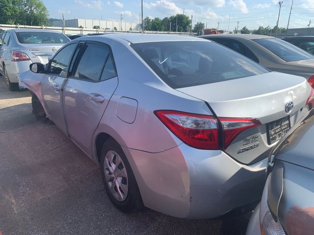 2016 TOYOTA Corolla photo 4 of 4