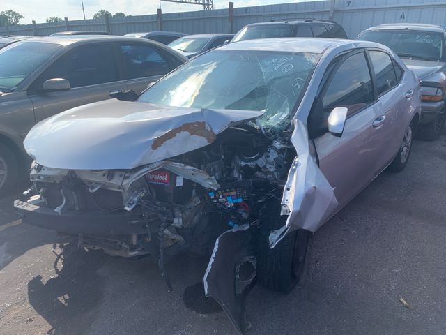 2016 TOYOTA Corolla photo 1 of 4