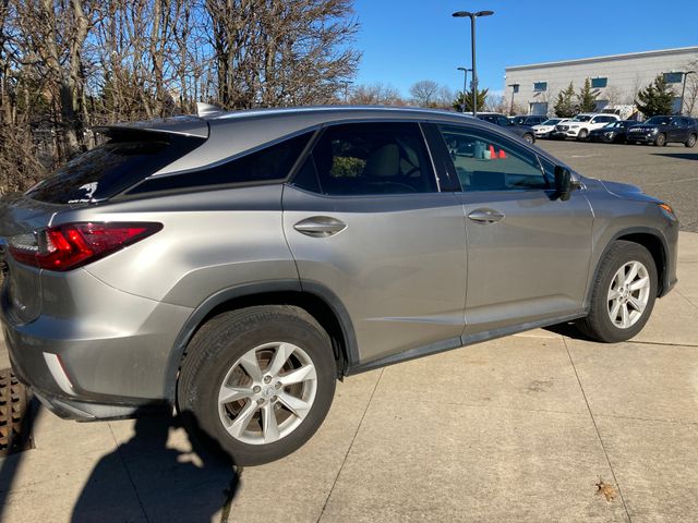 2017 Lexus RX photo 4 of 11