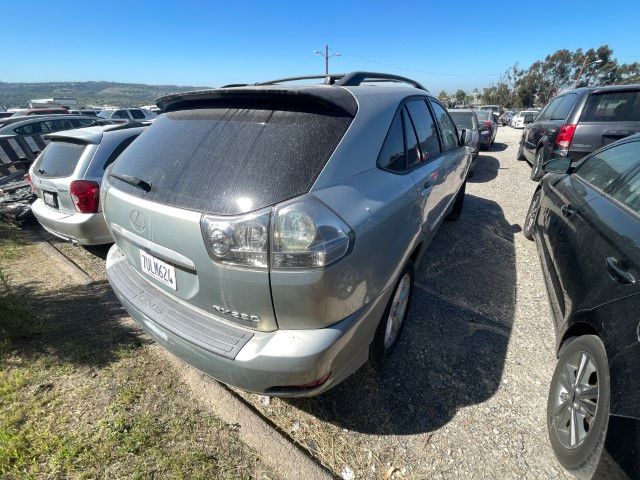 2004 Lexus RX 330 photo 3 of 5