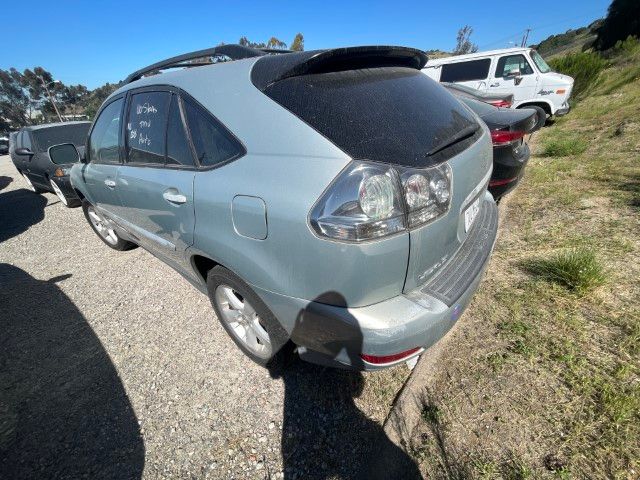 2004 Lexus RX 330 photo 2 of 5