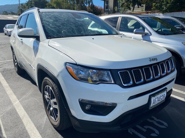 2019 Jeep Compass photo 4 of 19