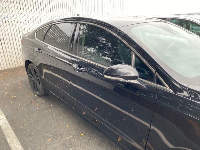 2019 FORD Fusion photo 12 of 22