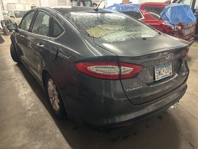 2015 FORD Fusion photo 4 of 5