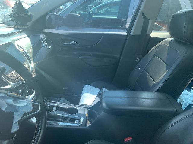 2018 CHEVROLET Equinox photo 2 of 5