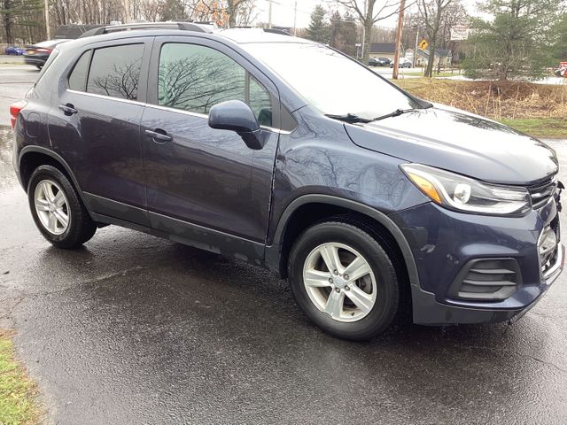 2019 CHEVROLET Trax photo 11 of 21