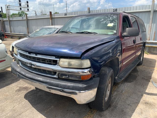2002 CHEVROLET Suburban photo 1 of 6