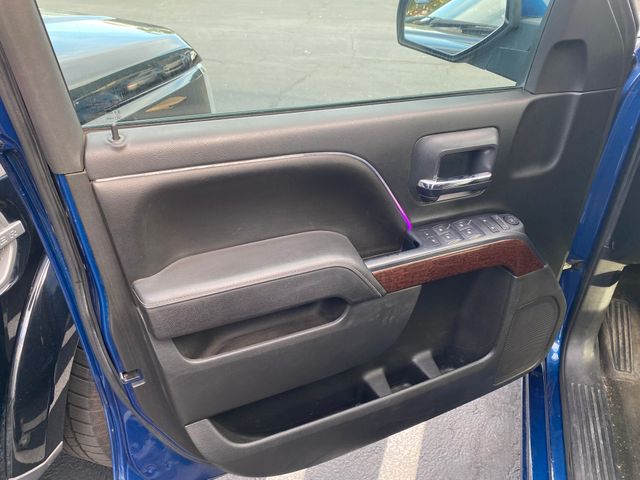 2015 GMC Sierra 1500 photo 16 of 21