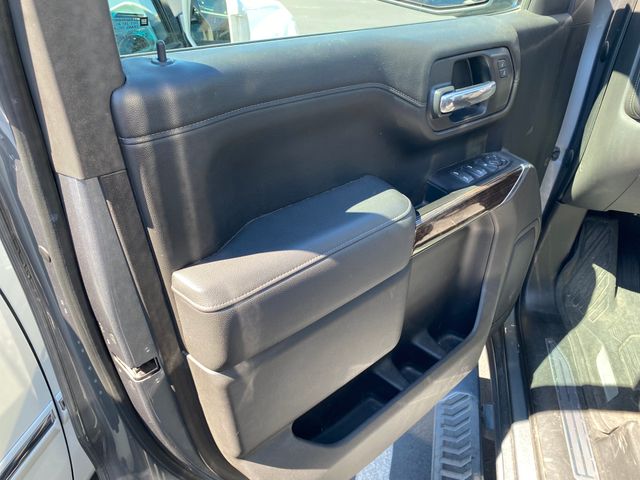 2019 GMC Sierra photo 17 of 21
