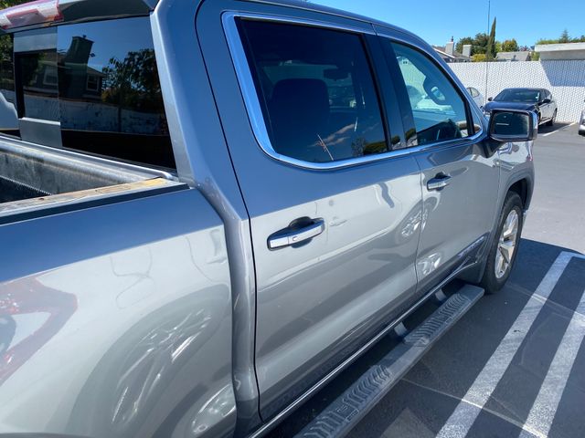 2019 GMC Sierra photo 13 of 21