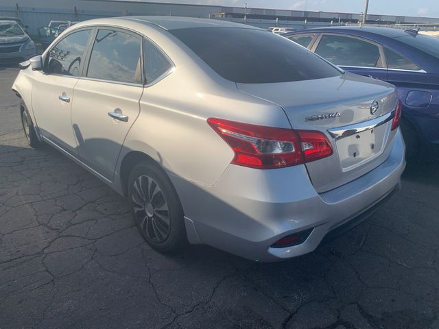 2019 NISSAN Sentra photo 5 of 6