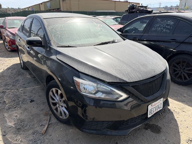 2018 Nissan Sentra photo 4 of 5