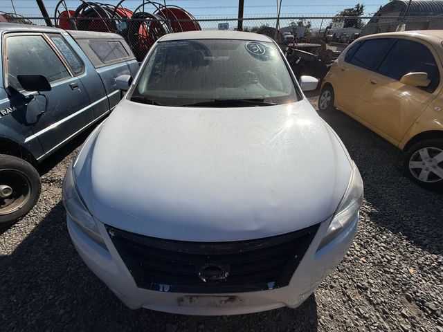 2014 NISSAN Sentra photo 6 of 12