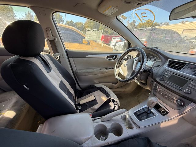 2014 NISSAN Sentra photo 7 of 12