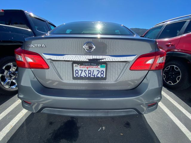 2019 Nissan Sentra photo 10 of 23