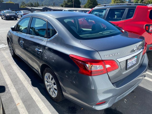 2019 Nissan Sentra photo 9 of 23