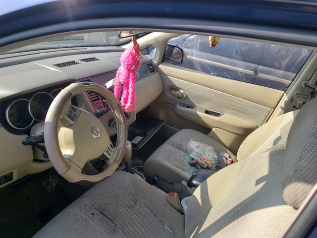 2008 NISSAN Versa photo 8 of 8
