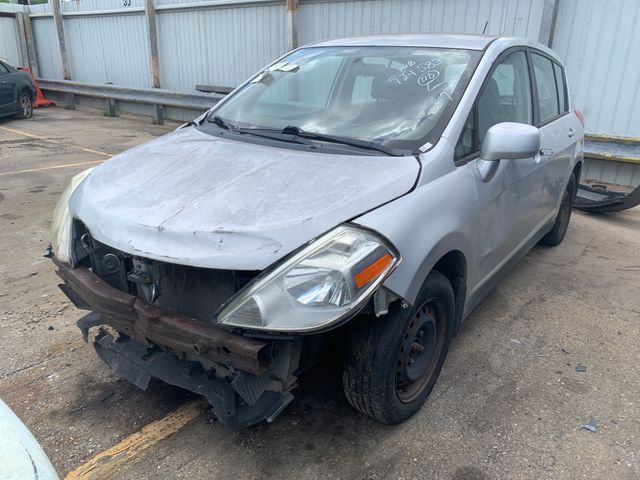 2008 NISSAN Versa photo 1 of 5