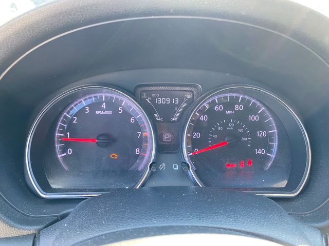 2015 NISSAN Versa photo 16 of 16