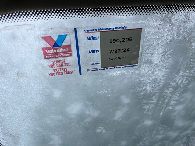 2011 VOLKSWAGEN Jetta photo 6 of 6