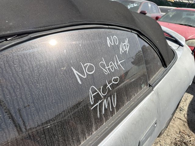 2003 Mitsubishi Eclipse Spyder photo 5 of 5