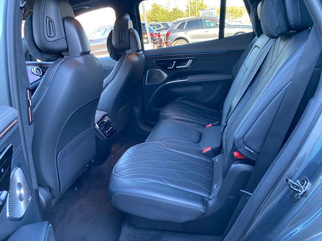 2023 Mercedes-Benz EQS photo 9 of 11