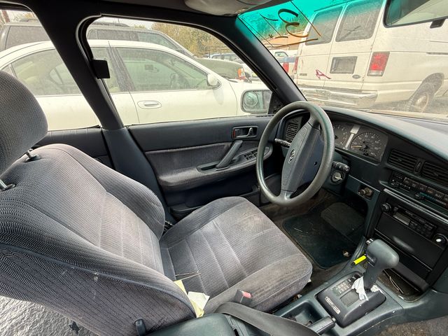 1993 SUBARU Legacy photo 5 of 11