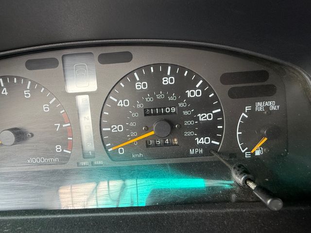 1993 SUBARU Legacy photo 10 of 11