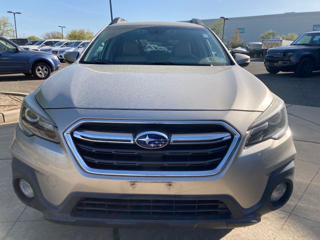 2018 SUBARU Outback photo 8 of 14