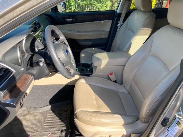 2018 SUBARU Outback photo 12 of 14