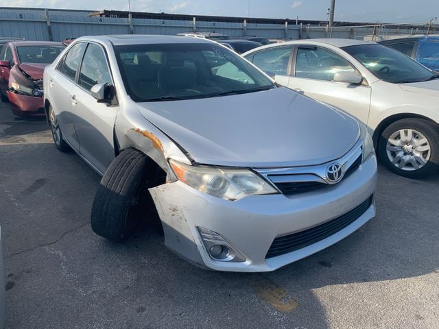 2012 TOYOTA Camry photo 2 of 6