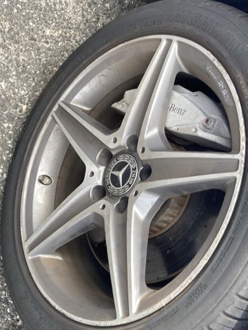 2018 Mercedes-Benz C-Class photo 4 of 11