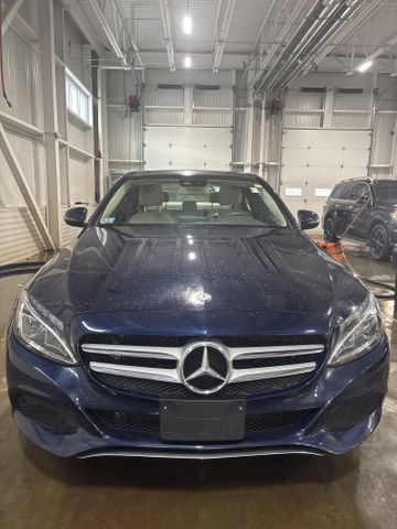 2016 Mercedes-Benz C-Class photo 5 of 8