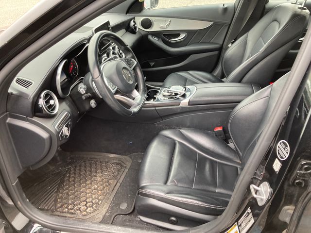2016 Mercedes-Benz C-Class photo 10 of 13