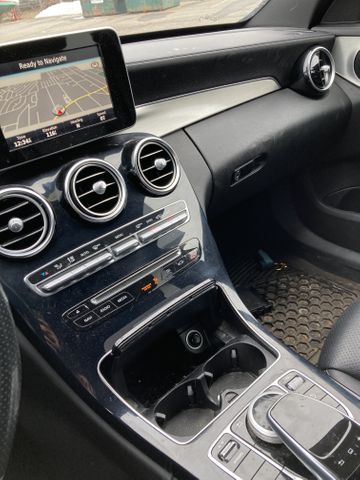 2016 Mercedes-Benz C-Class photo 13 of 13