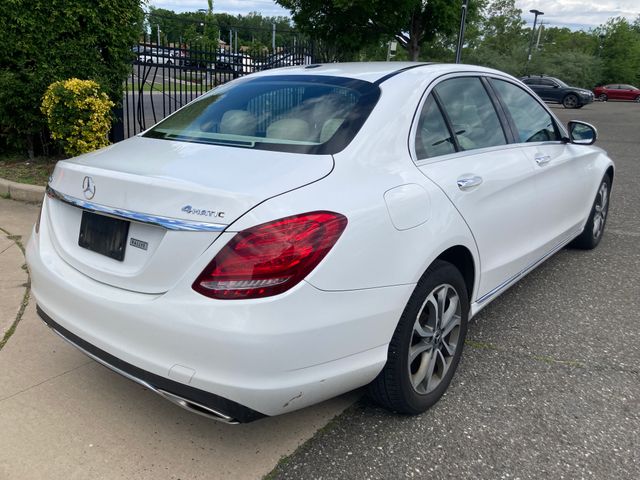 2017 Mercedes-Benz C-Class photo 3 of 11