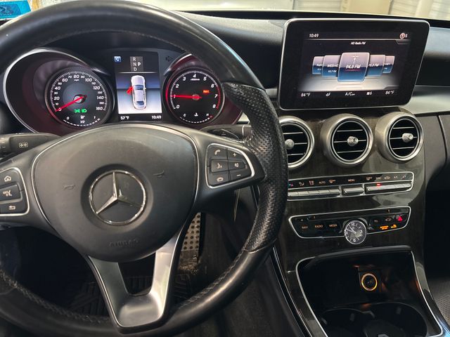 2018 Mercedes-Benz C-Class photo 8 of 8