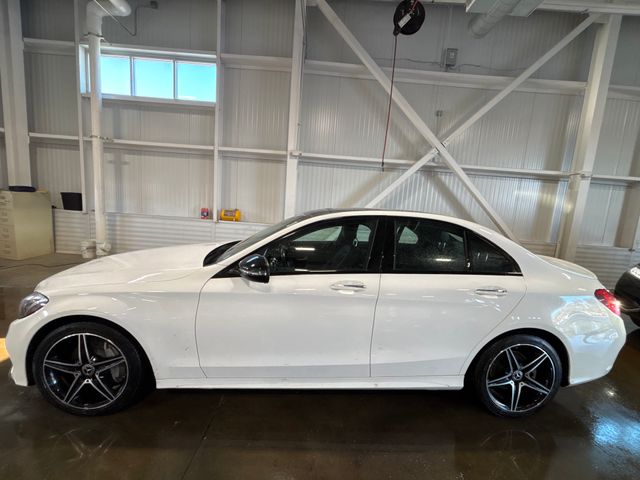 2018 Mercedes-Benz C-Class photo 2 of 8