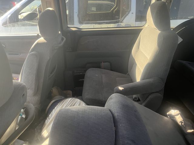 2003 Honda Odyssey photo 4 of 7