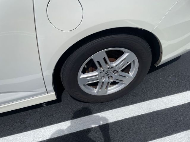 2013 Honda Odyssey photo 4 of 14