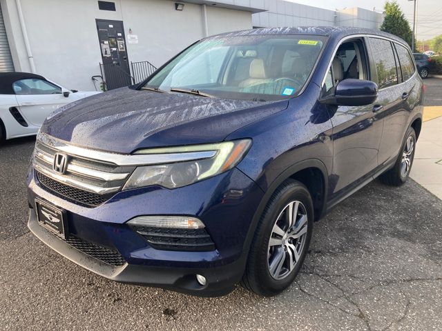2018 Honda Pilot photo 1 of 14