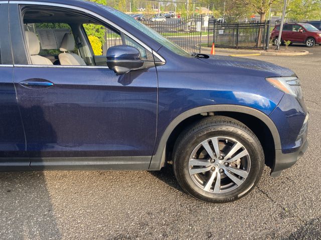 2018 Honda Pilot photo 6 of 14