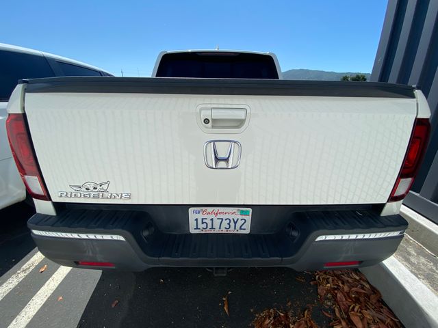 2019 HONDA Ridgeline photo 8 of 19